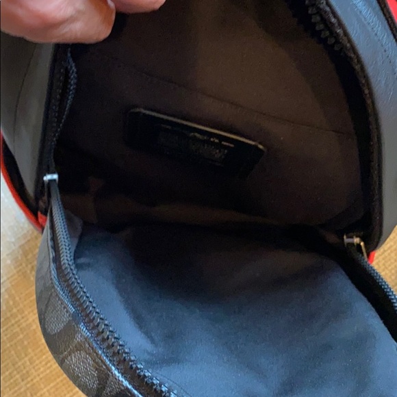 COACH Signature Edge backpack in colorblock - Picture 7 of 7